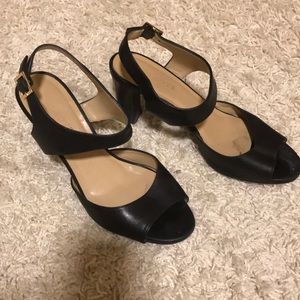 Talbots mid-height heel sandal, Black size 9